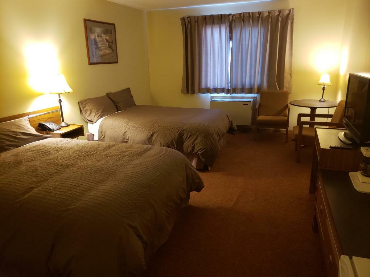 Tower Inn Estevan المظهر الخارجي الصورة