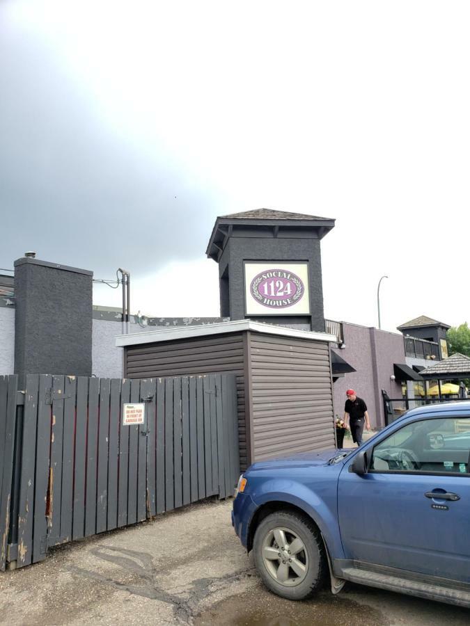 Tower Inn Estevan المظهر الخارجي الصورة