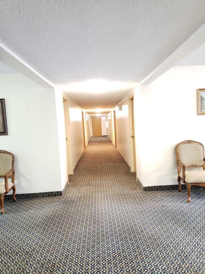 Tower Inn Estevan المظهر الخارجي الصورة