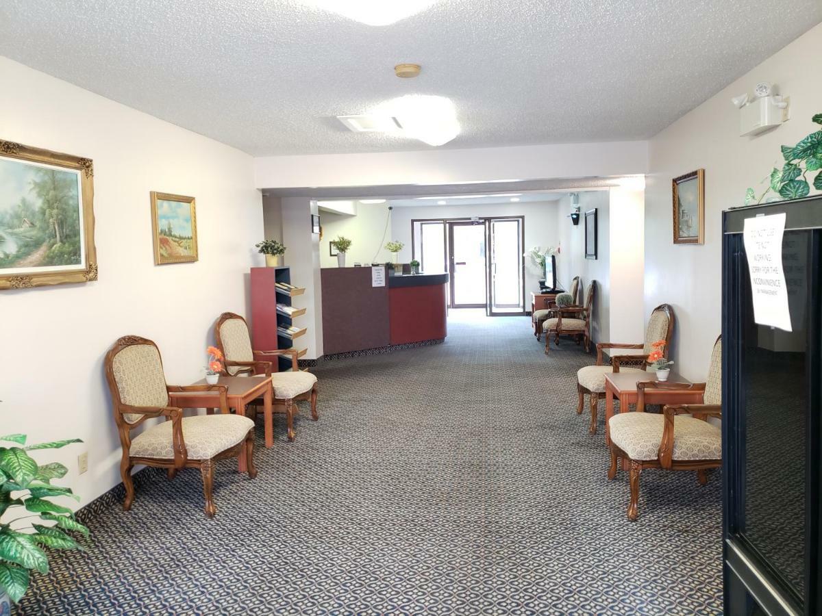 Tower Inn Estevan المظهر الخارجي الصورة